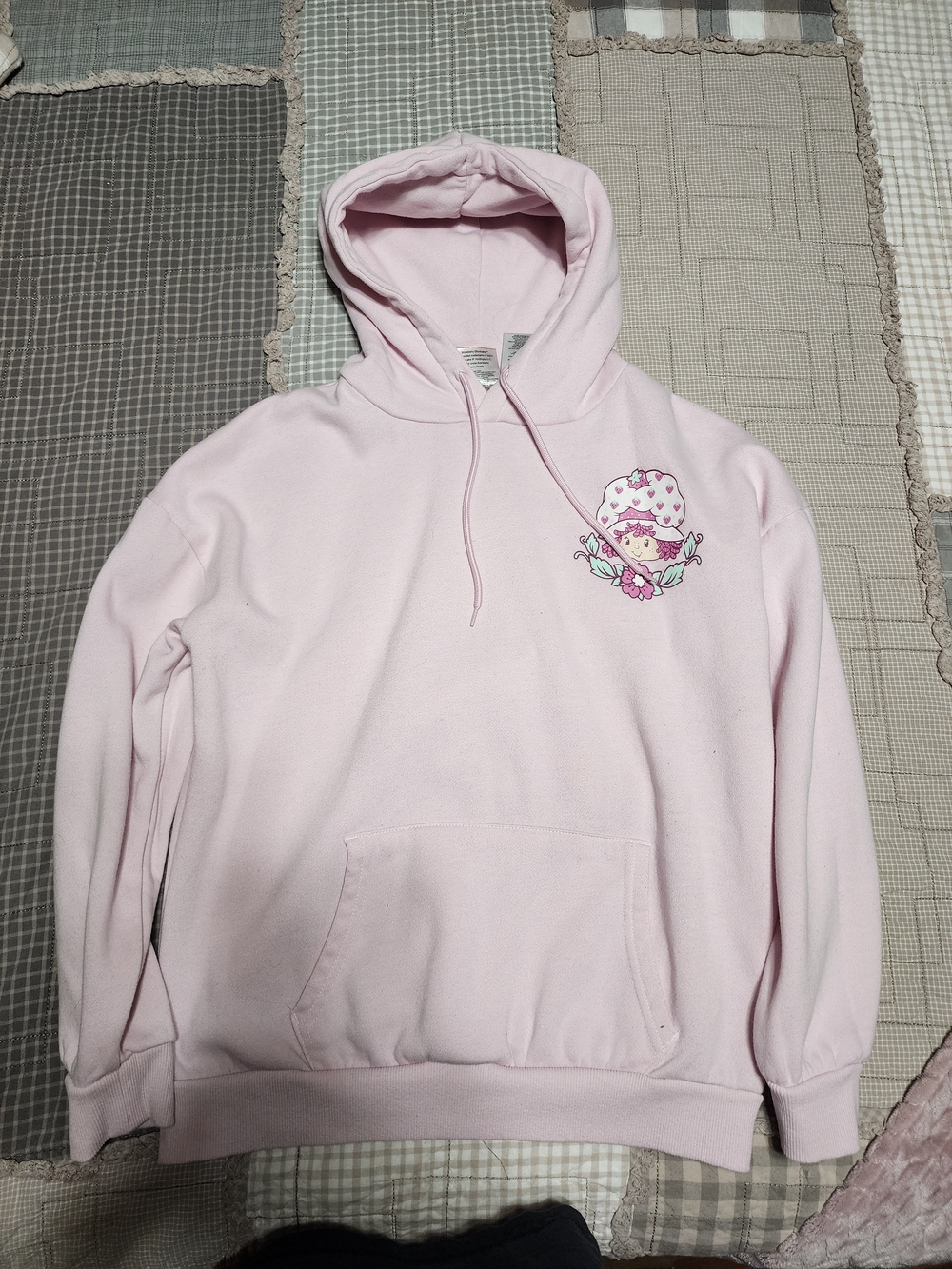 Light Pink Graphic Pullover Hoodie with Strawberry Motif